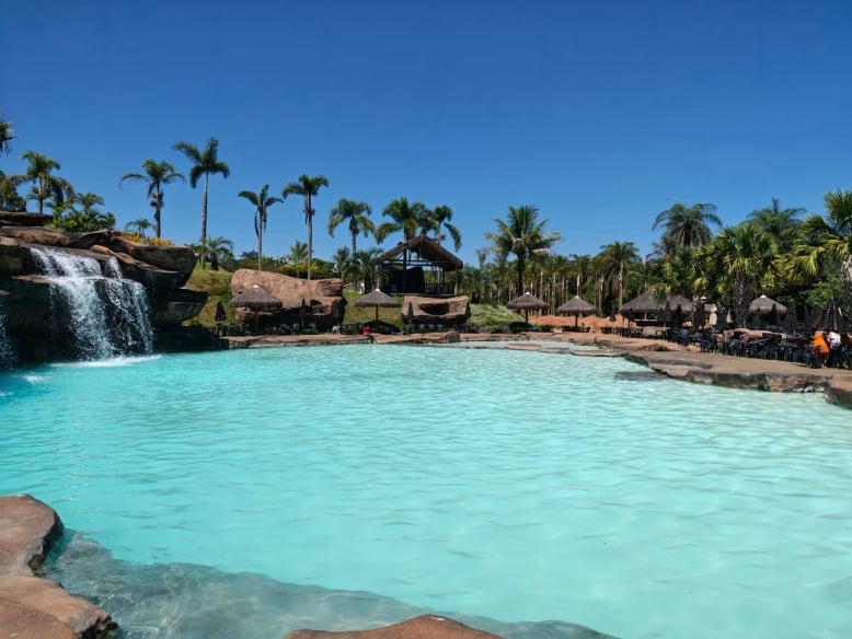 Hotel Recanto Azul - Mateus Leme / MG